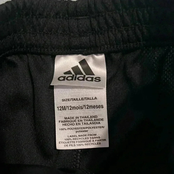 Adidas Black and Grey Matching Shorts and Shirt 12 Months - Picture 6 of 6